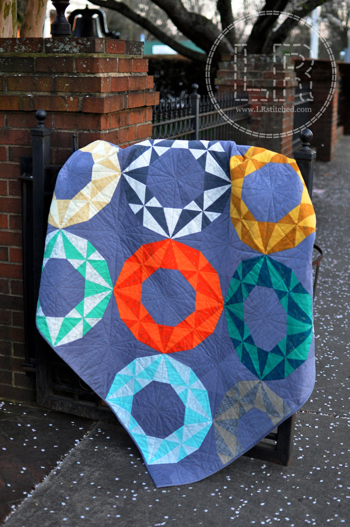 Clementine Quilt Pattern by Lindsey Rhodes | LRstitched.com